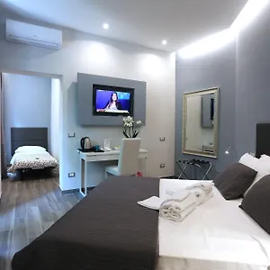 Bed and Breakfast 77 **